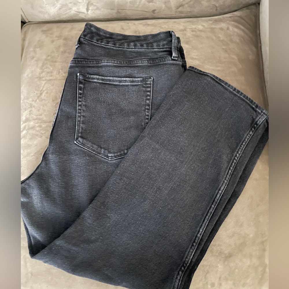 Good American Good Curve jeans